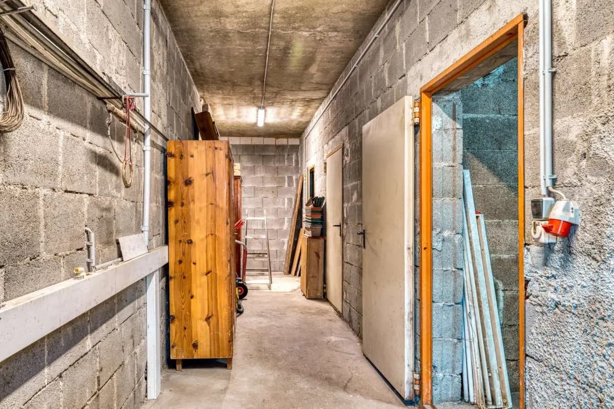 4-Zimmer-Wohnung kaufen in Innsbruck-Land – 160 m², € 350.000 – Bild 22 von 32