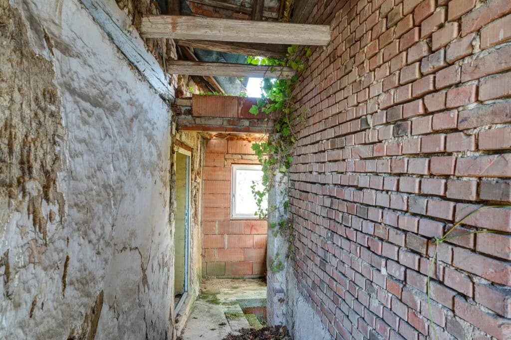 Haus kaufen in Hollabrunn – 255 m², € 49.000 – Bild 4 von 12