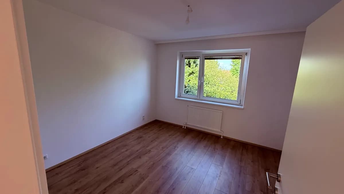 4-Zimmer-Wohnung mieten in Linz – 90 m², € 1.280 – Bild 8 von 22