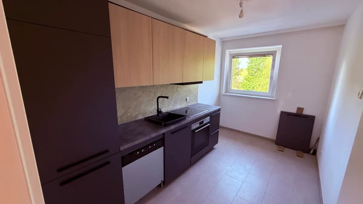 4-Zimmer-Wohnung mieten in Linz – 90 m², € 1.280 – Bild 21 von 22