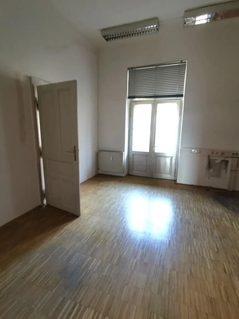 6-Zimmer-Gewerbeimmobilie mieten in Graz – 150 m², € 1.531 – Bild 10 von 11