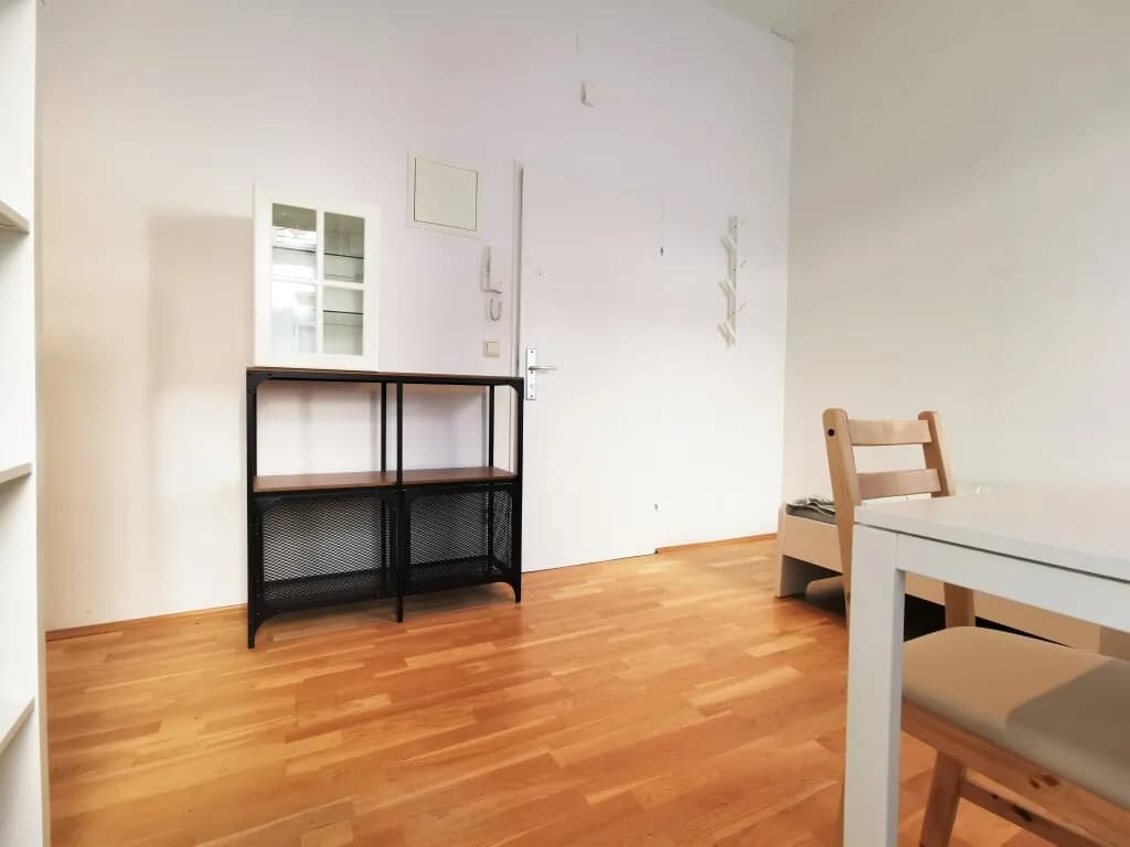 1-Zimmer-Wohnung mieten in Wien – 18 m², € 800 – Bild 4 von 8