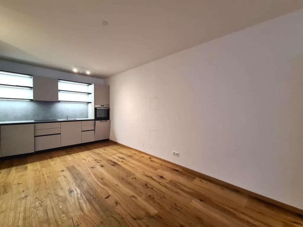 2-Zimmer-Wohnung mieten in Neunkirchen – 54,48 m², € 860