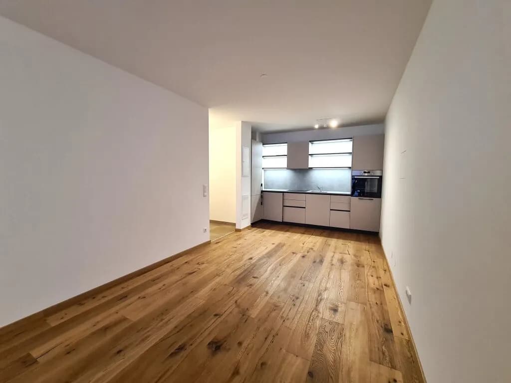 2-Zimmer-Wohnung mieten in Neunkirchen – 54,48 m², € 860 – Bild 4 von 19