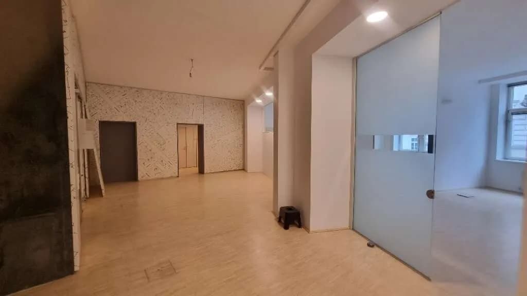 Gewerbeimmobilie mieten in Wien – 614 m², € 10.119 – Bild 4 von 4