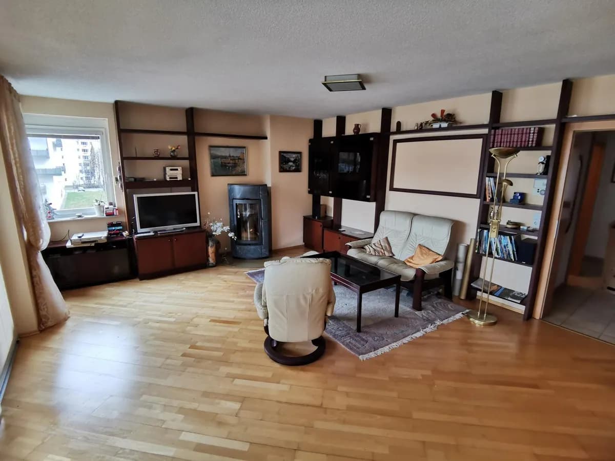 4-Zimmer-Wohnung mieten in Kufstein – 101 m², € 1.660 – Bild 3 von 8