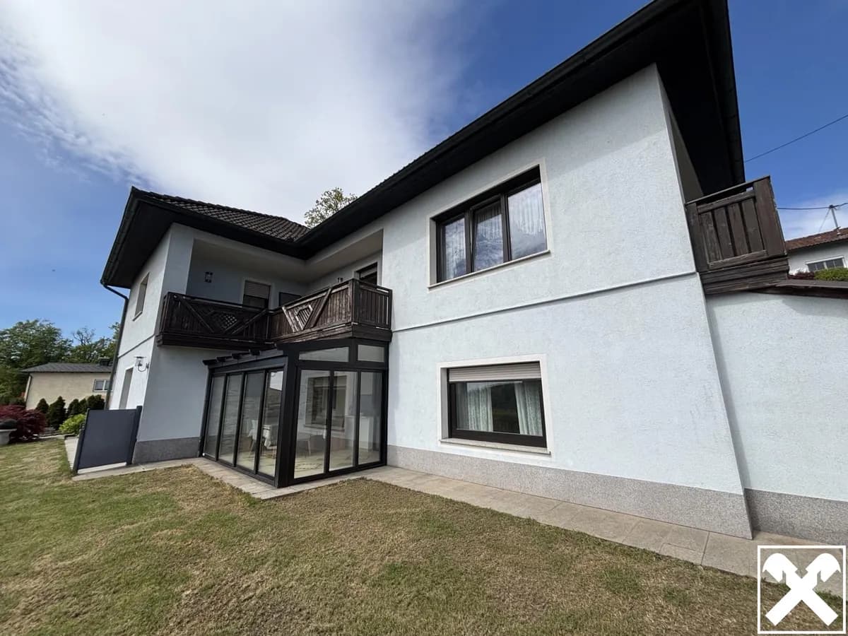 8-Zimmer-Haus kaufen in Perg – 200,96 m²