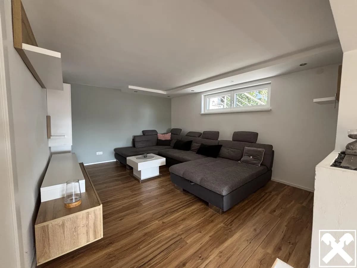 8-Zimmer-Haus kaufen in Perg – 200,96 m² – Bild 4 von 6