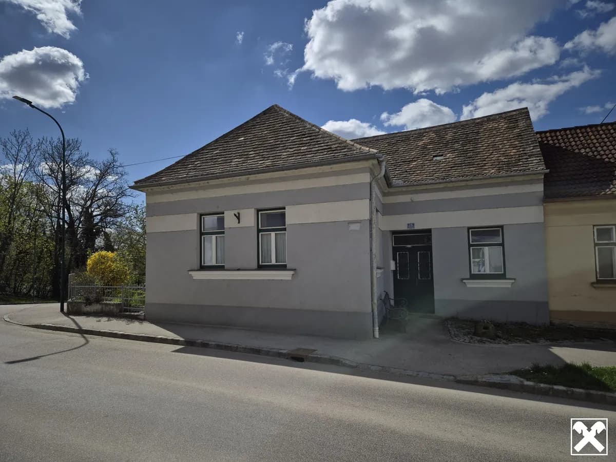 3-Zimmer-Haus kaufen in Hollabrunn – 125 m², € 320.000