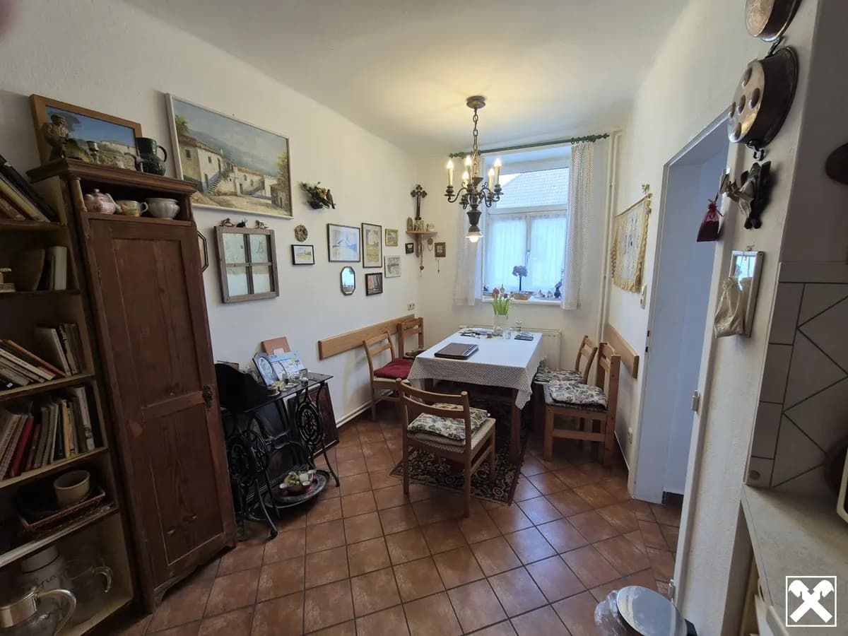 3-Zimmer-Haus kaufen in Hollabrunn – 125 m², € 320.000 – Bild 8 von 16