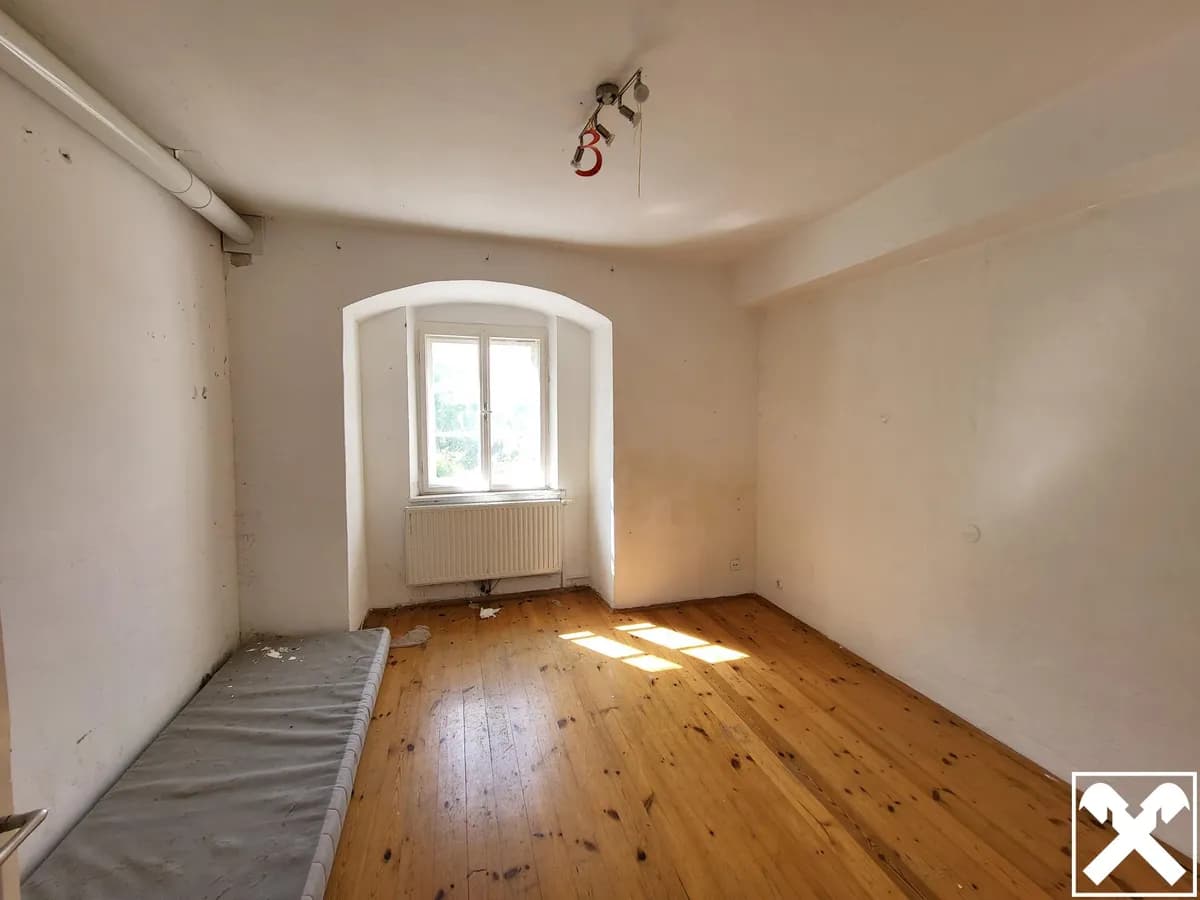 Haus kaufen in Freistadt – 286 m², € 160.000 – Bild 4 von 12