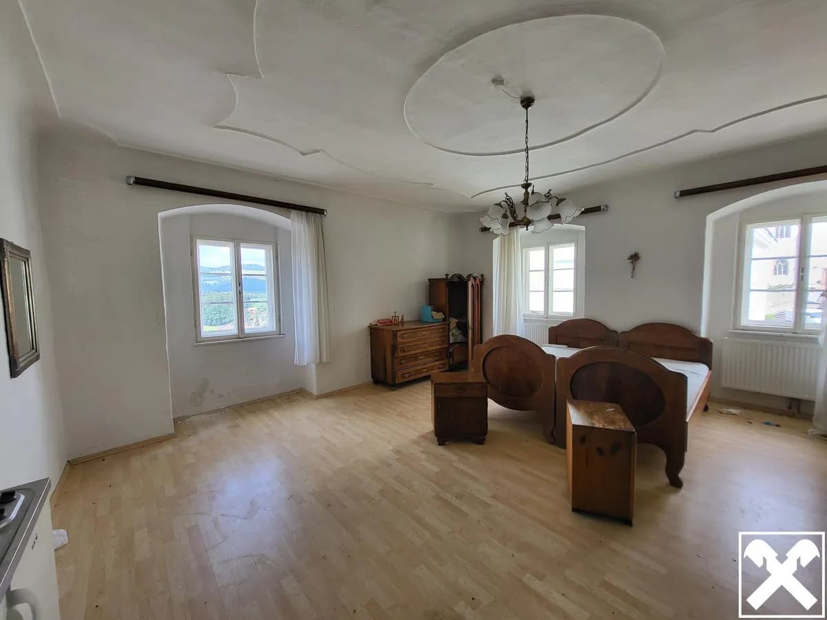 Haus kaufen in Freistadt – 286 m², € 160.000 – Bild 6 von 12