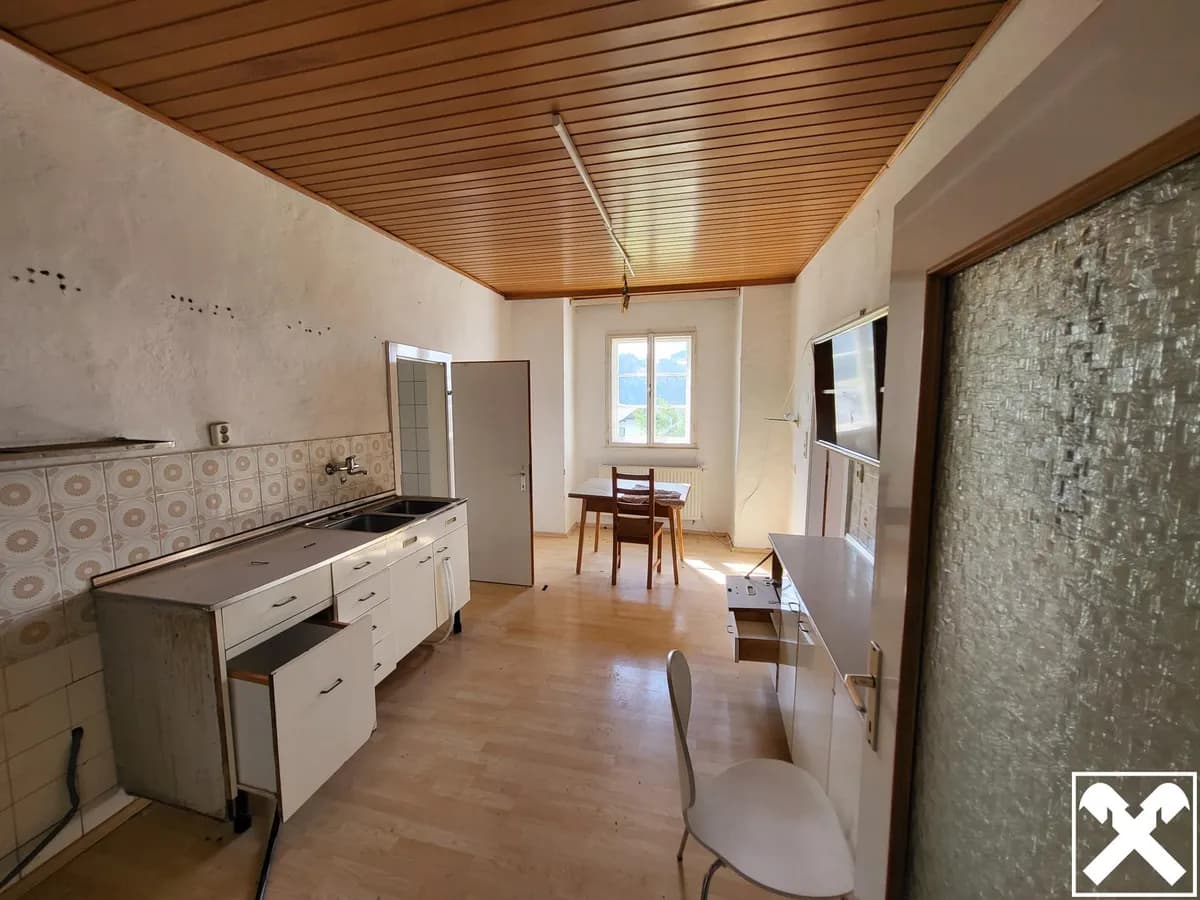 Haus kaufen in Freistadt – 286 m², € 160.000 – Bild 11 von 12