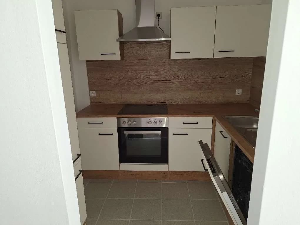 1-Zimmer-Wohnung mieten in Steyr – 48 m², € 498 – Bild 2 von 6