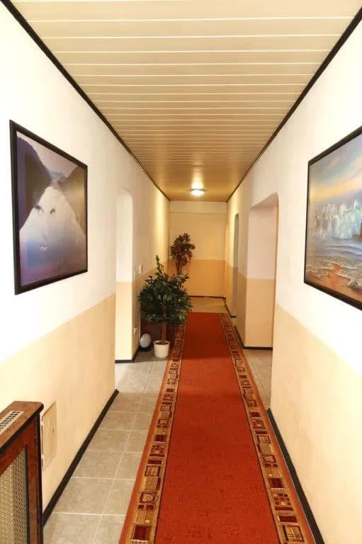 6-Zimmer-Haus kaufen in Wiener Neustadt Land – 210 m², € 348.000 – Bild 2 von 10