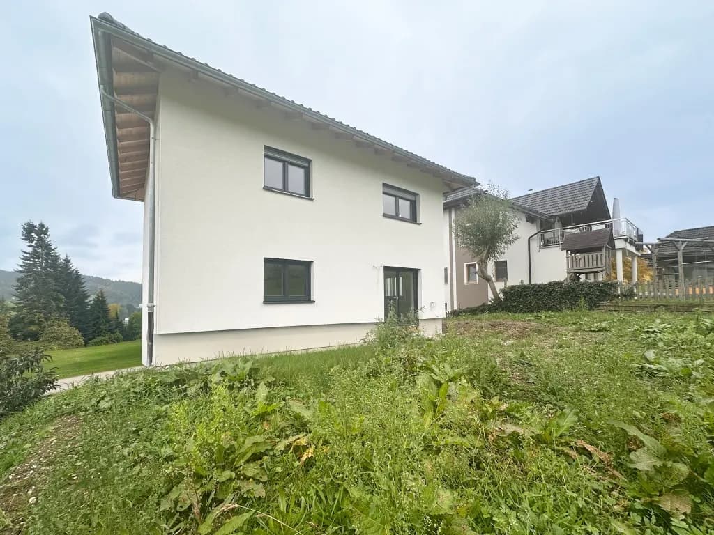 Haus kaufen in Vöcklabruck – 118 m², € 385.000 – Bild 4 von 12