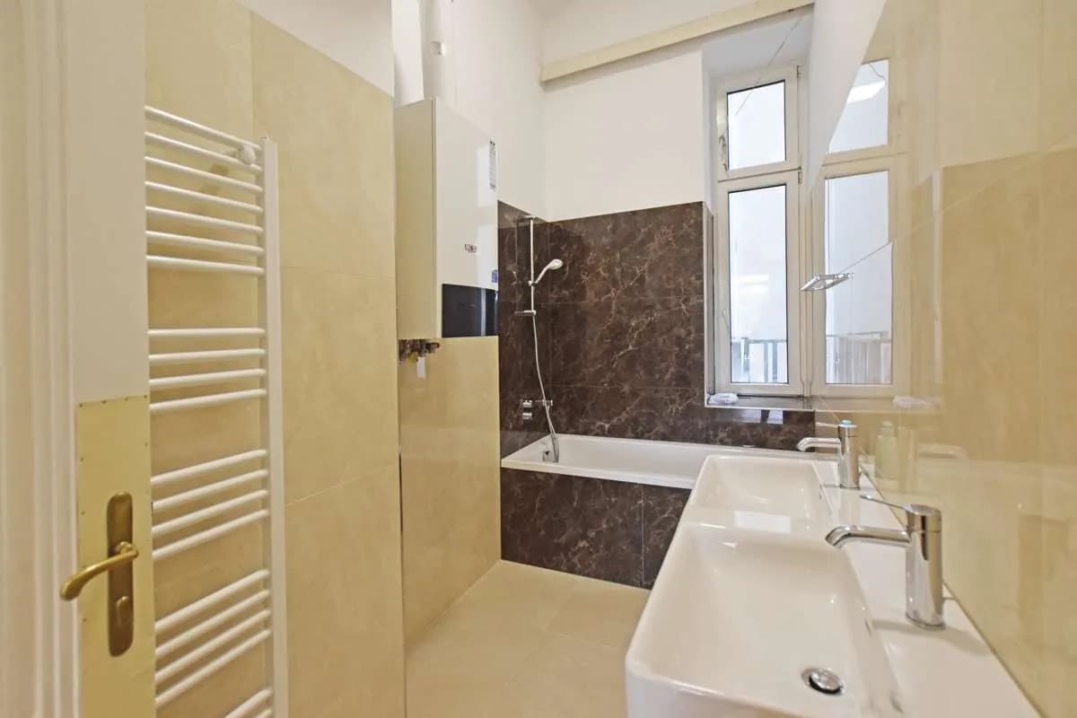 Gewerbeimmobilie mieten in Wien – 160 m², € 15 – Bild 8 von 13