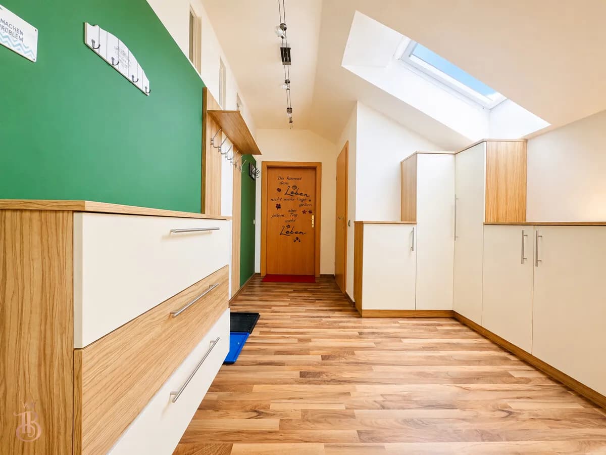 4-Zimmer-Wohnung kaufen in Feldkirchen – 113,63 m², € 265.000 – Bild 11 von 13
