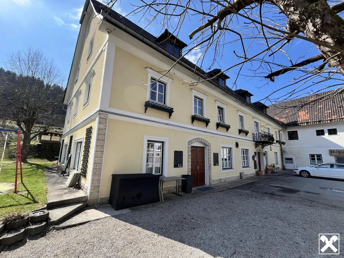 Immobilie kaufen in Amstetten – 923 m², € 750.000