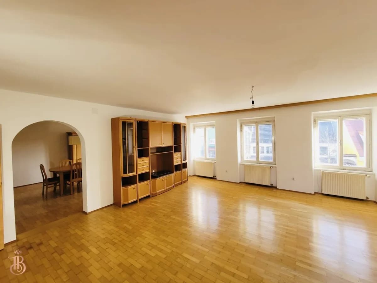 7-Zimmer-Wohnung kaufen in Weiz – 262,44 m², € 279.000 – Bild 4 von 15