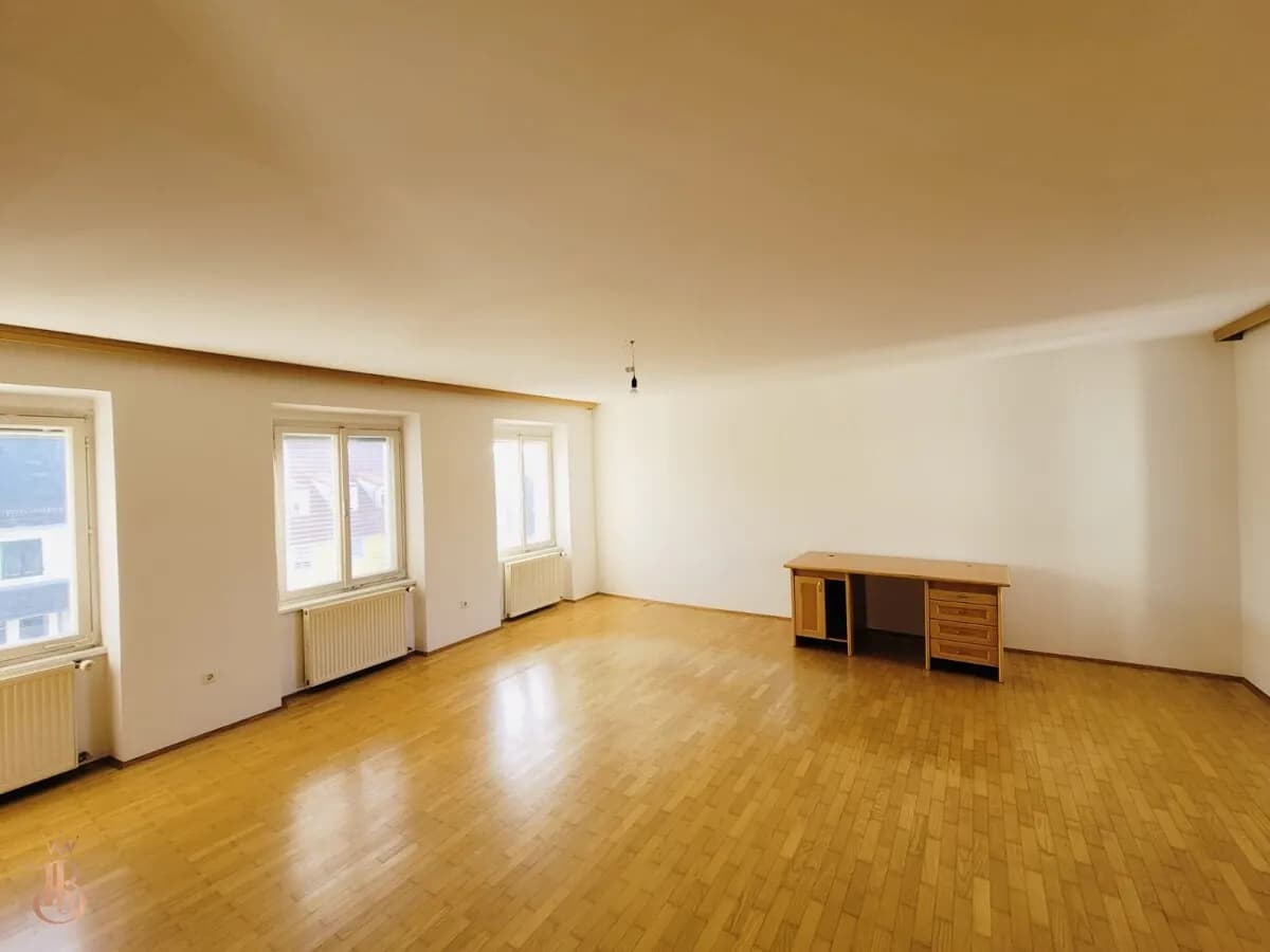 7-Zimmer-Wohnung kaufen in Weiz – 262,44 m², € 279.000 – Bild 5 von 15