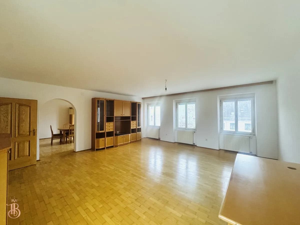 7-Zimmer-Wohnung kaufen in Weiz – 262,44 m², € 279.000 – Bild 6 von 15