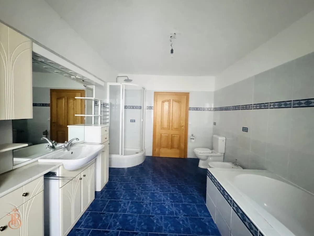 7-Zimmer-Wohnung kaufen in Weiz – 262,44 m², € 279.000 – Bild 11 von 15