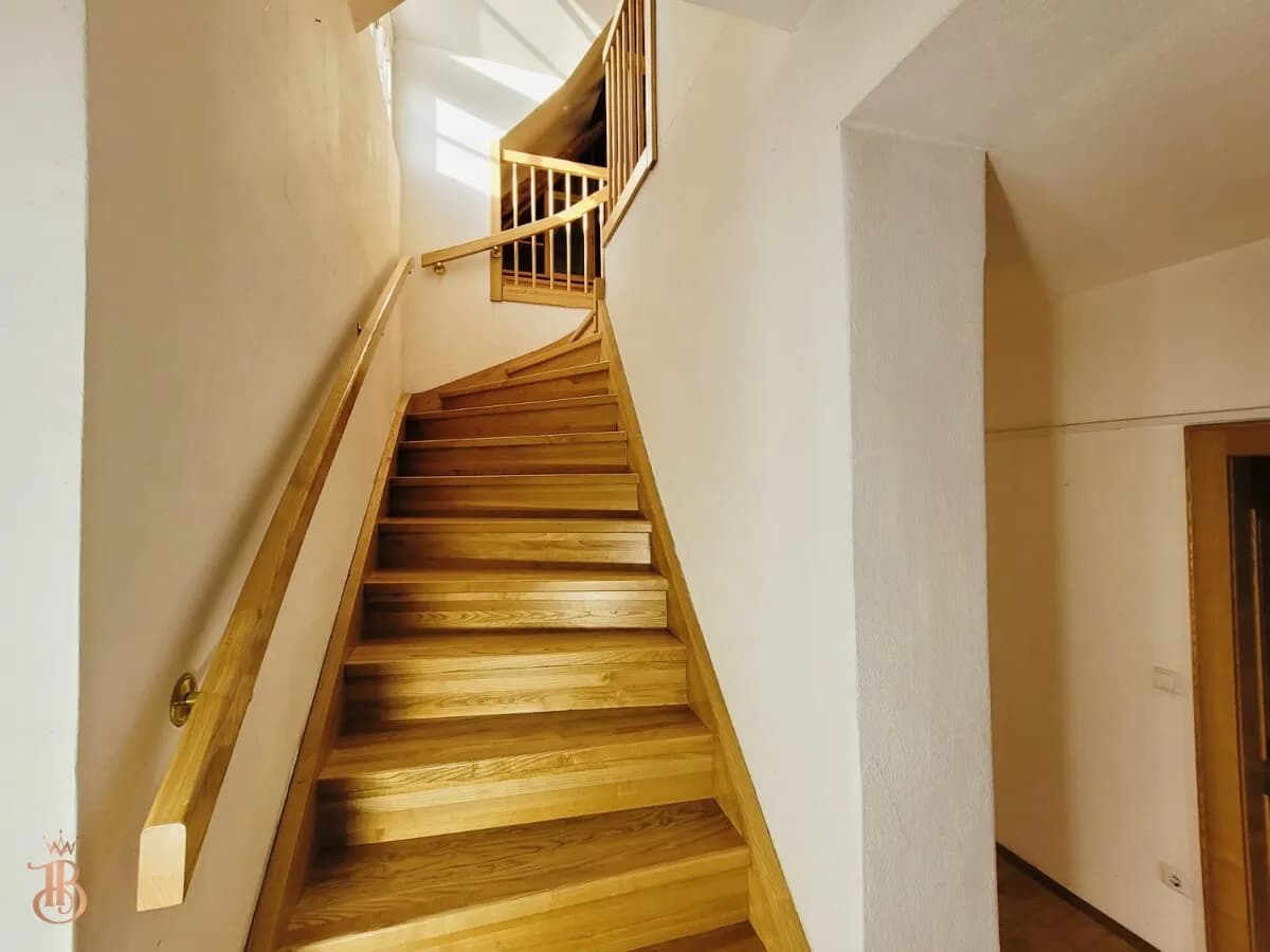 7-Zimmer-Wohnung kaufen in Weiz – 262,44 m², € 279.000 – Bild 12 von 15