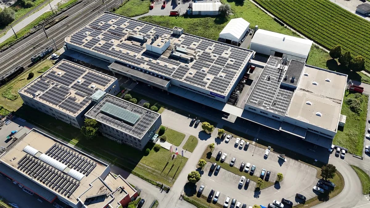 Gewerbeimmobilie mieten in Linz Land – 690 m²