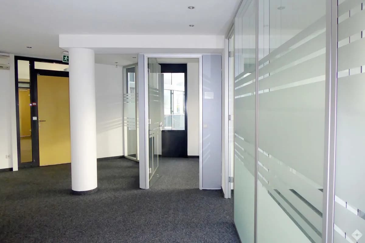Gewerbeimmobilie mieten in Salzburg Stadt – 265 m², € 3.838 – Bild 2 von 6