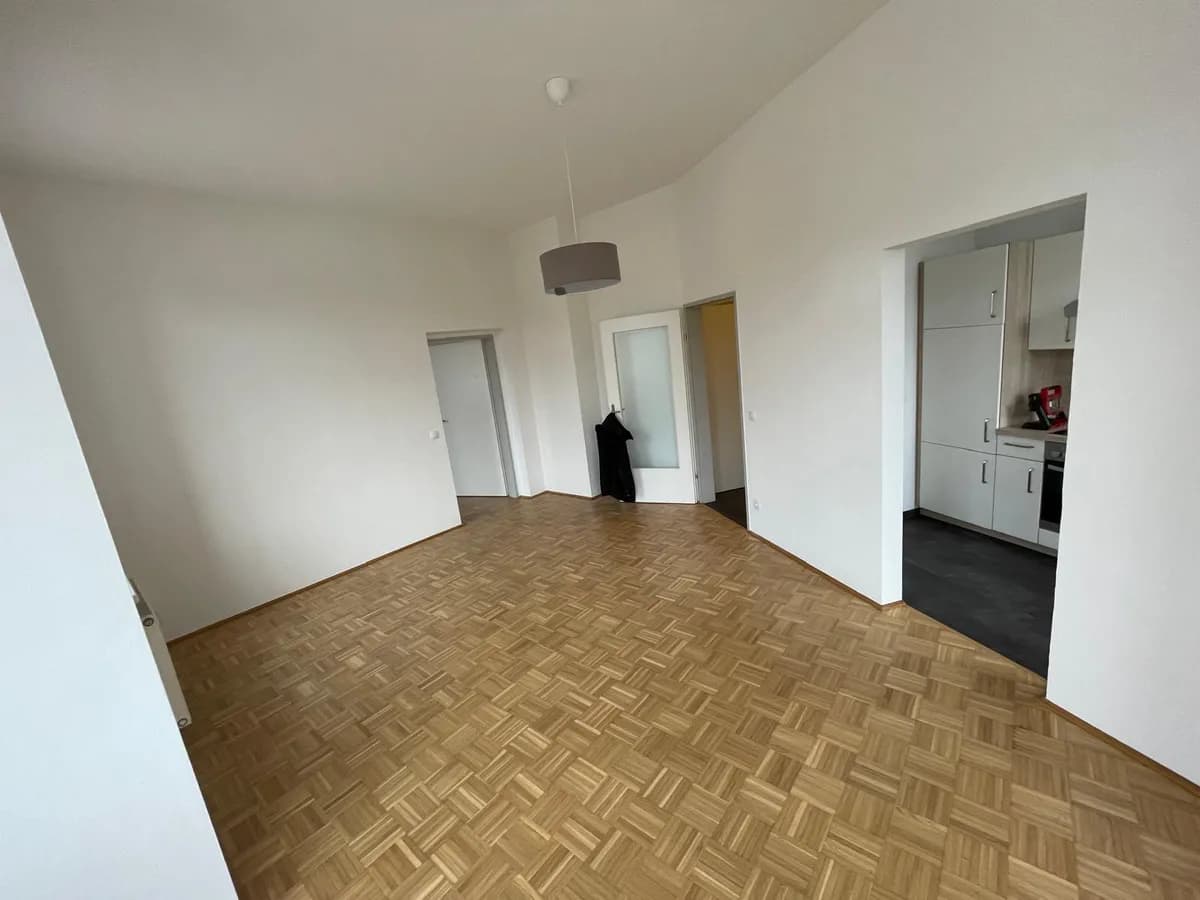 3-Zimmer-Wohnung mieten in Amstetten – 75 m², € 1.050 – Bild 2 von 13