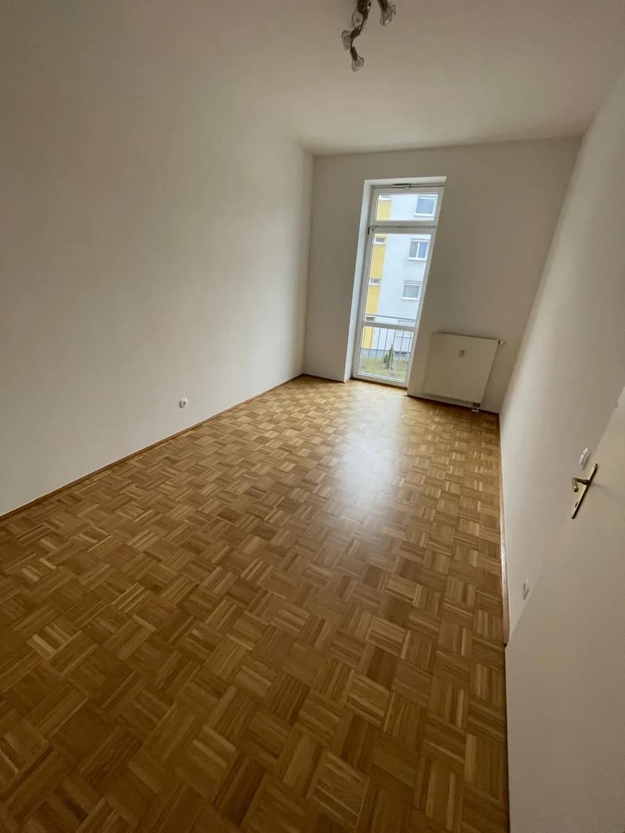 3-Zimmer-Wohnung mieten in Amstetten – 75 m², € 1.050 – Bild 8 von 13
