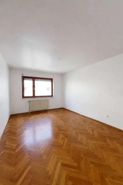4-Zimmer-Wohnung mieten in Voitsberg – 100 m², € 980 – Bild 4 von 8