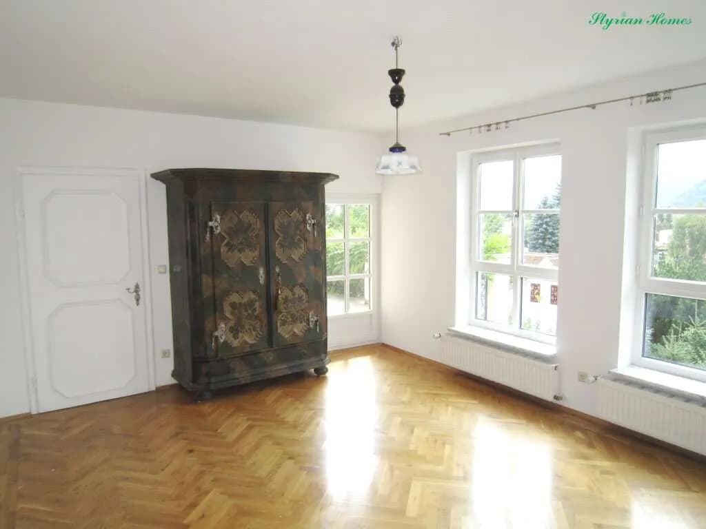 3-Zimmer-Wohnung mieten in Graz – 135 m², € 2.000 – Bild 8 von 13