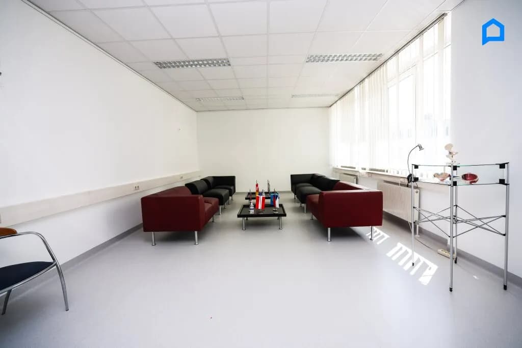 10-Zimmer-Gewerbeimmobilie mieten in Wien – 545 m², € 6.813 – Bild 5 von 30