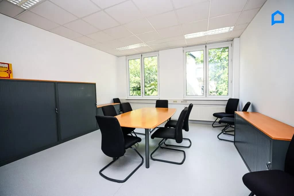 10-Zimmer-Gewerbeimmobilie mieten in Wien – 545 m², € 6.813 – Bild 8 von 30