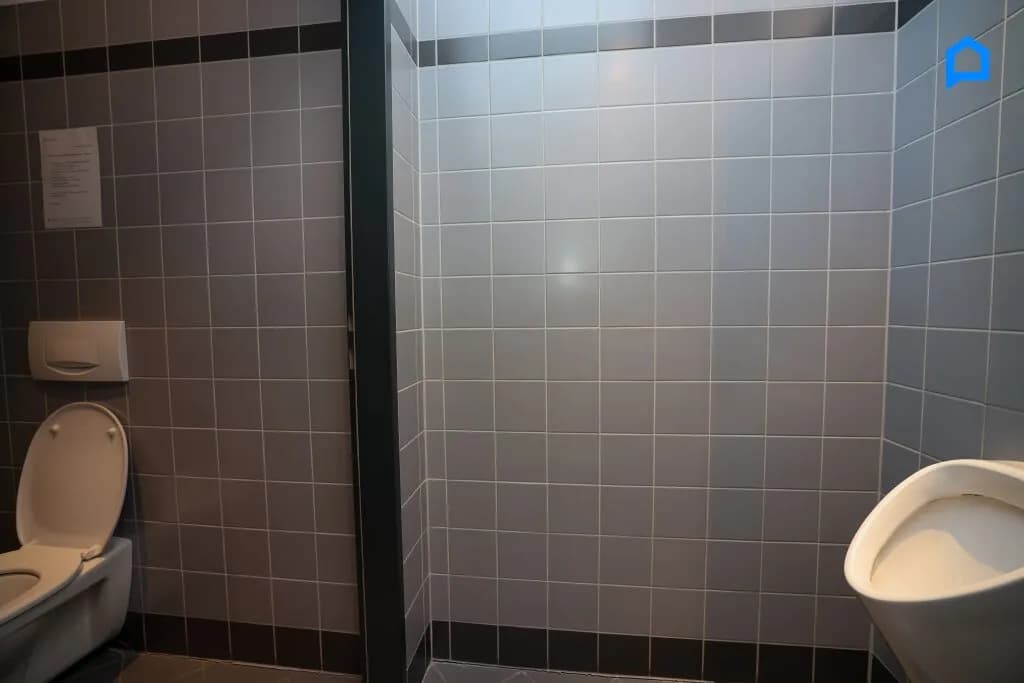 10-Zimmer-Gewerbeimmobilie mieten in Wien – 545 m², € 6.813 – Bild 22 von 30