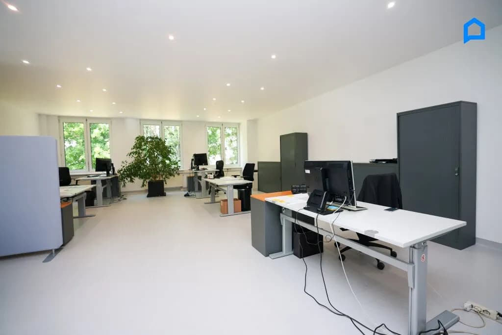 10-Zimmer-Gewerbeimmobilie mieten in Wien – 545 m², € 6.813 – Bild 28 von 30