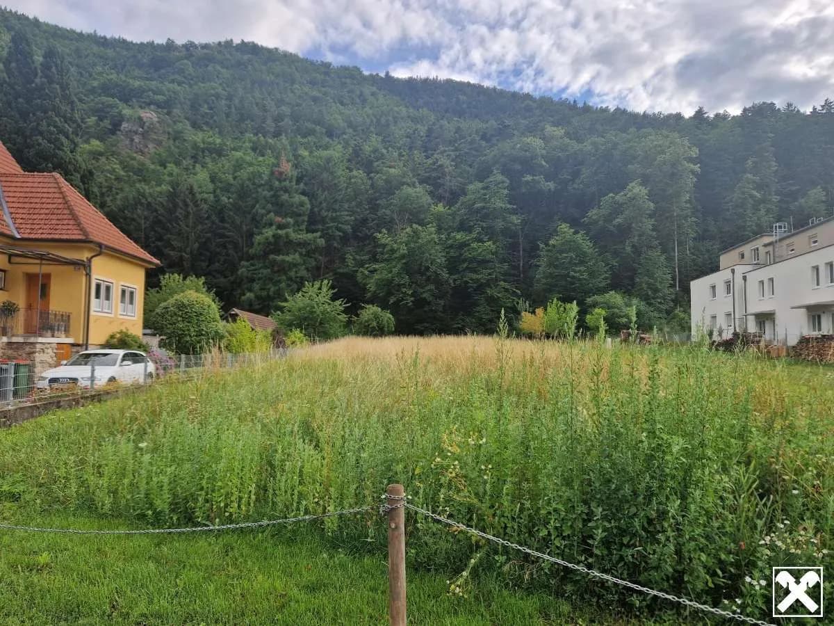 Grundstück kaufen in Krems Land – 2 777 m², € 115.000