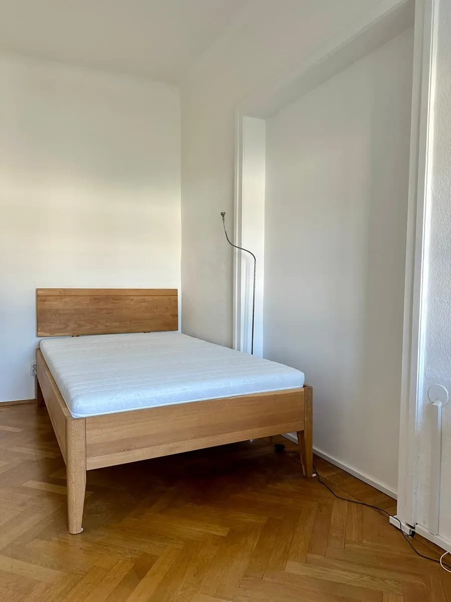 8-Zimmer-Wohnung mieten in Steyr – 20 m², € 350 – Bild 6 von 27