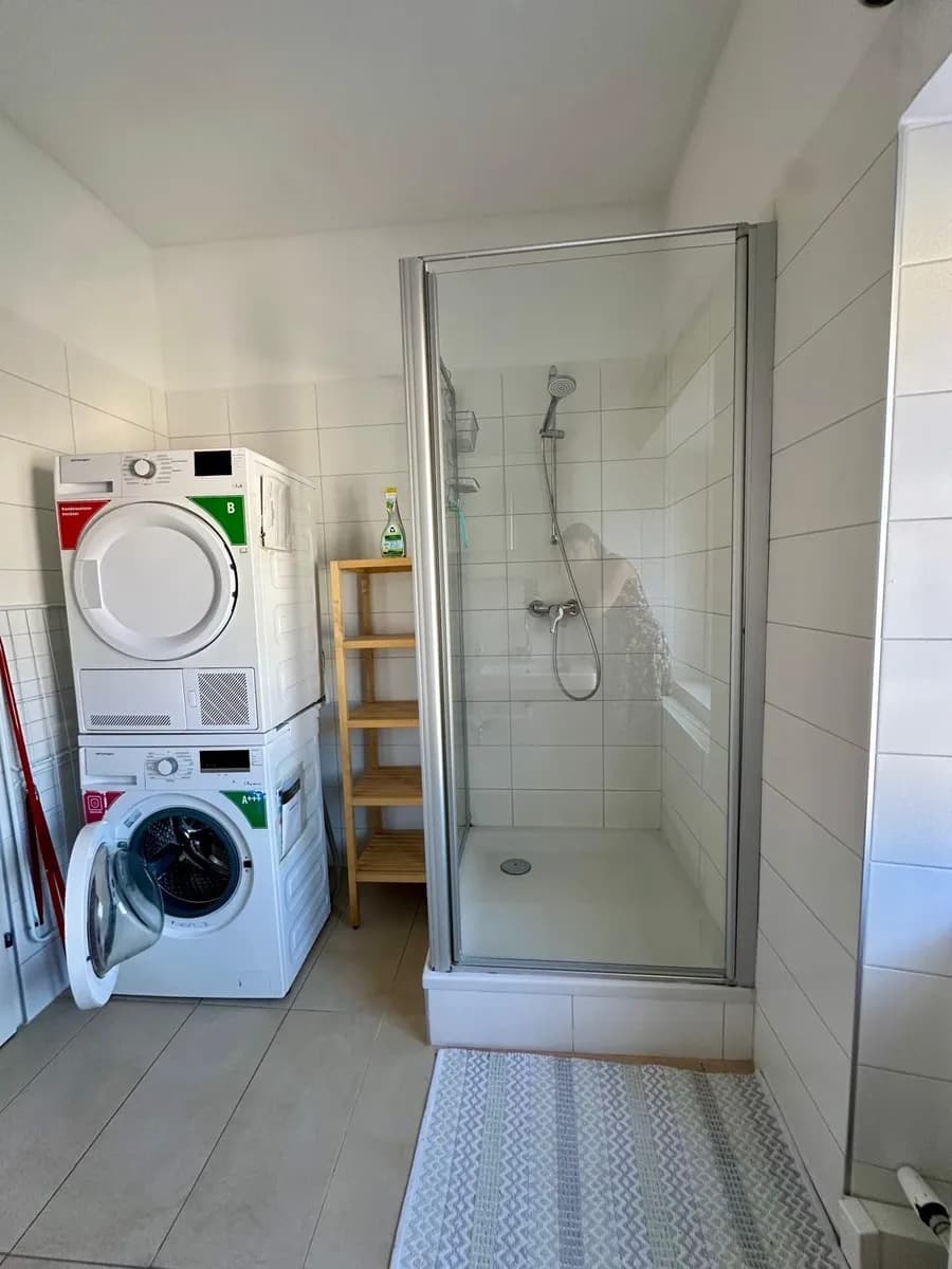 8-Zimmer-Wohnung mieten in Steyr – 20 m², € 350 – Bild 17 von 27