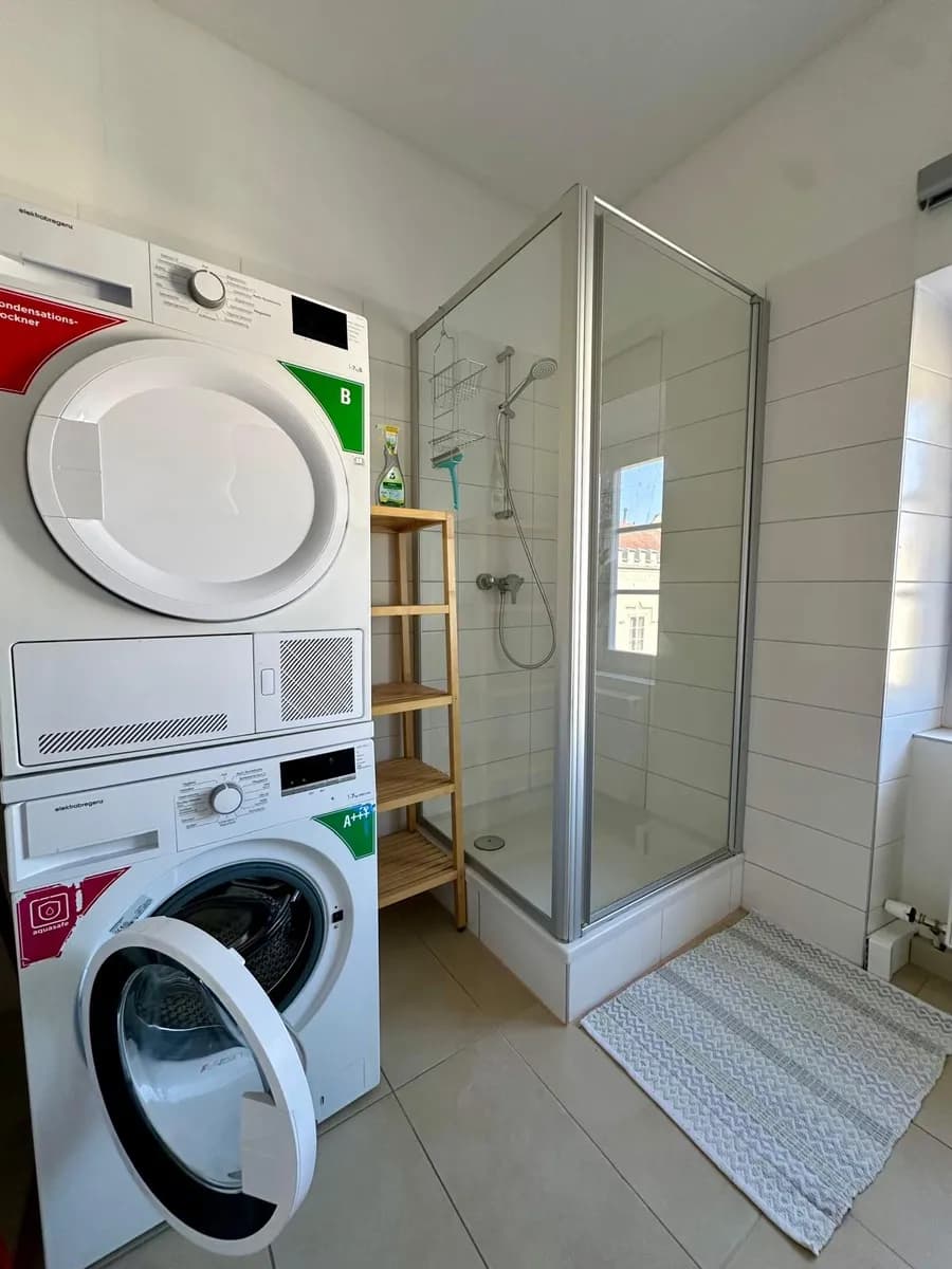 8-Zimmer-Wohnung mieten in Steyr – 20 m², € 350 – Bild 18 von 27