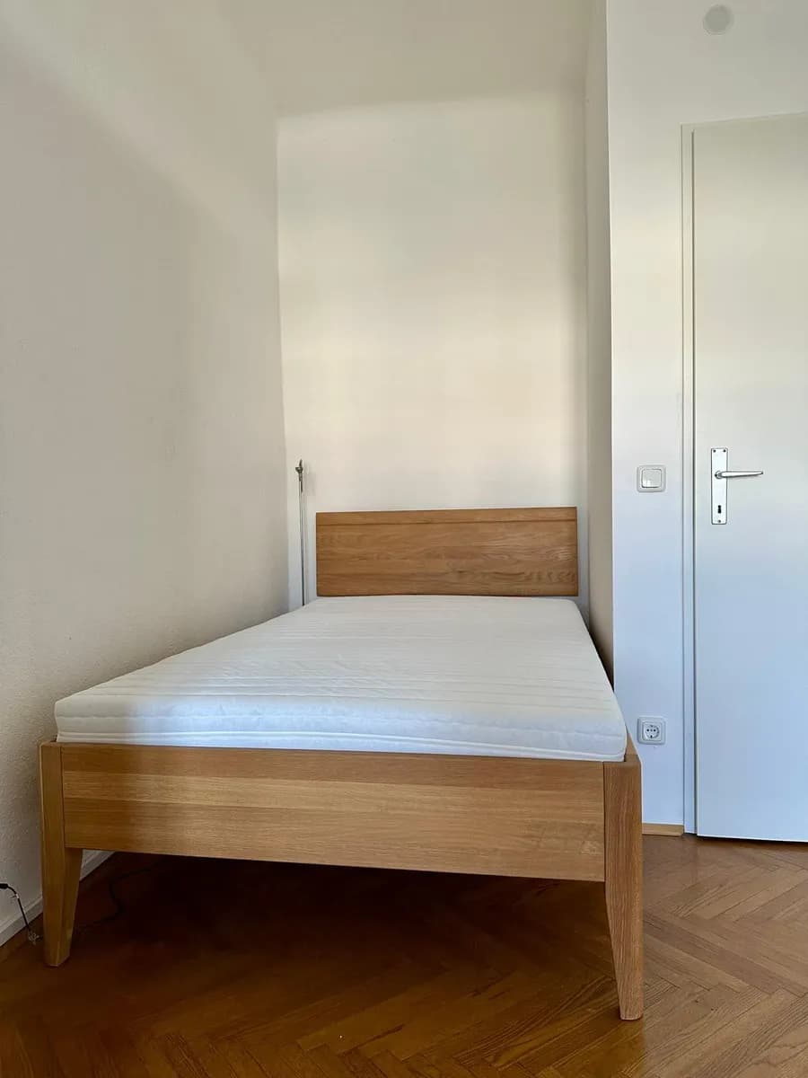 8-Zimmer-Wohnung mieten in Steyr – 20 m², € 350 – Bild 21 von 27