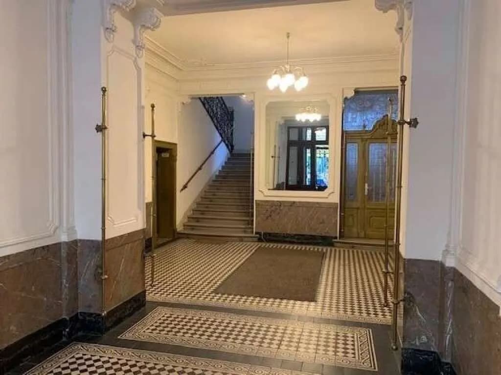 Gewerbeimmobilie mieten in Wien – 96 m², € 2.375 – Bild 2 von 5