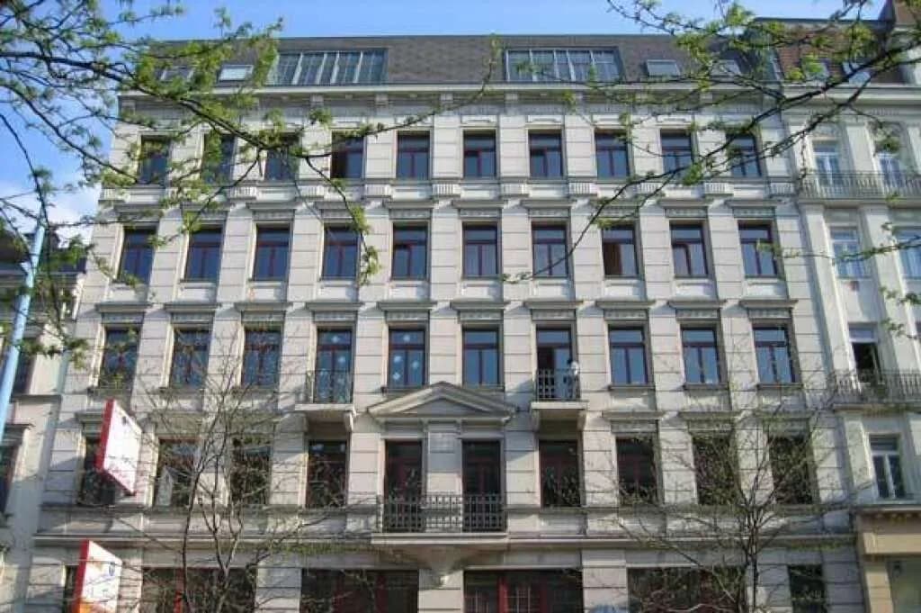 Gewerbeimmobilie mieten in Wien – 96 m², € 1.843