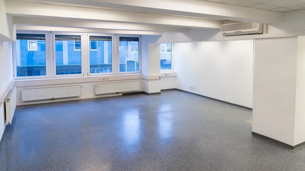 Gewerbeimmobilie mieten in Graz – 397 m², € 8