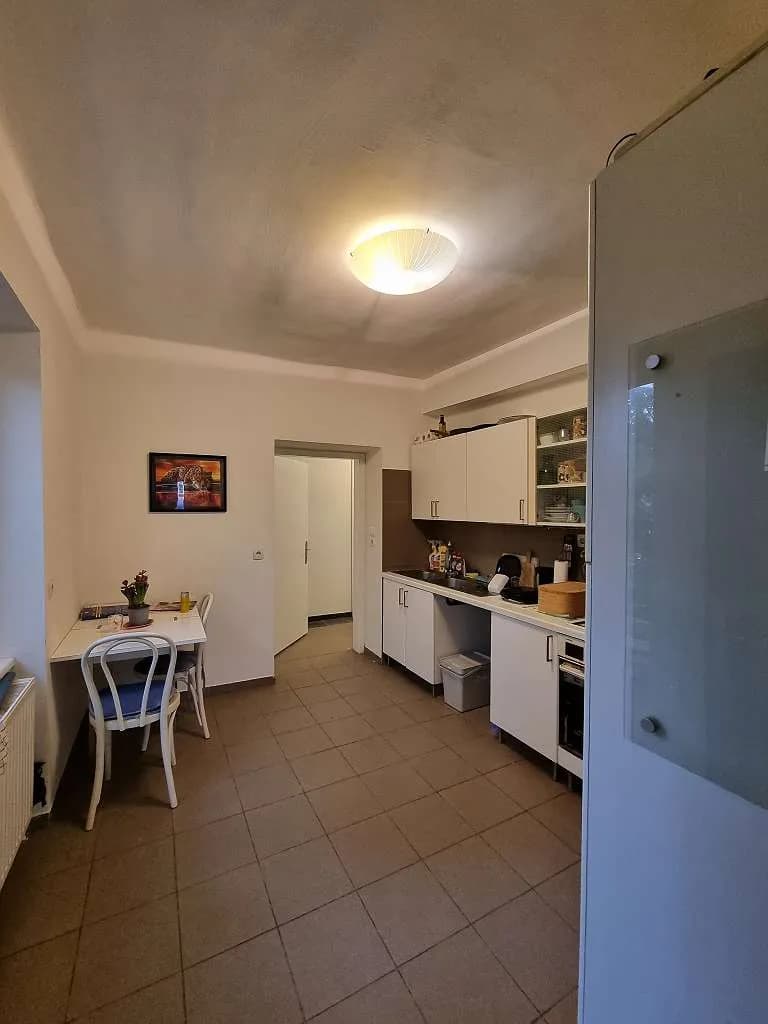 6-Zimmer-Wohnung mieten in Tulln – 10 m², € 370