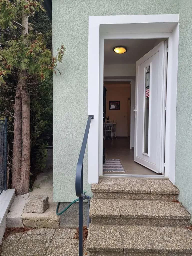 6-Zimmer-Wohnung mieten in Tulln – 10 m², € 370 – Bild 2 von 4