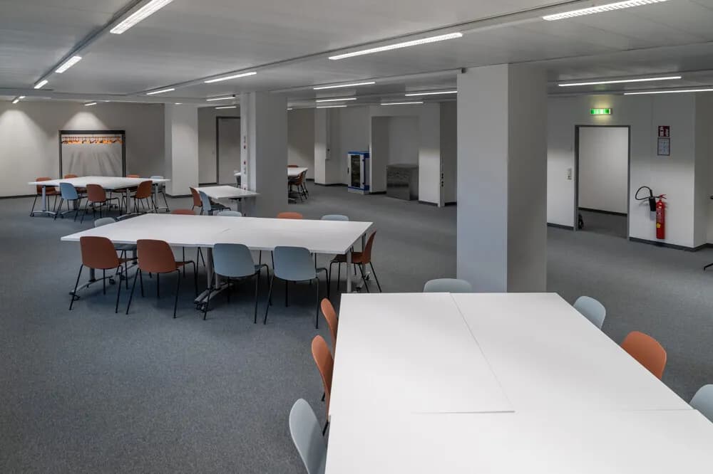 Gewerbeimmobilie mieten in Graz – 2 388 m², € 10 – Bild 6 von 20