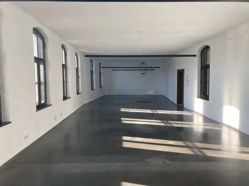 2-Zimmer-Gewerbeimmobilie mieten in Grieskirchen – 132 m², € 1.200 – Bild 2 von 10